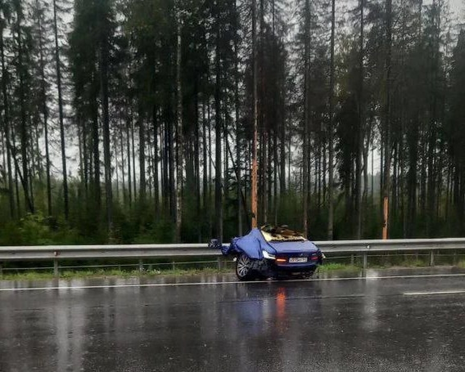 Очередное жуткое ДТП на Скандинавии машину разорвало надвое