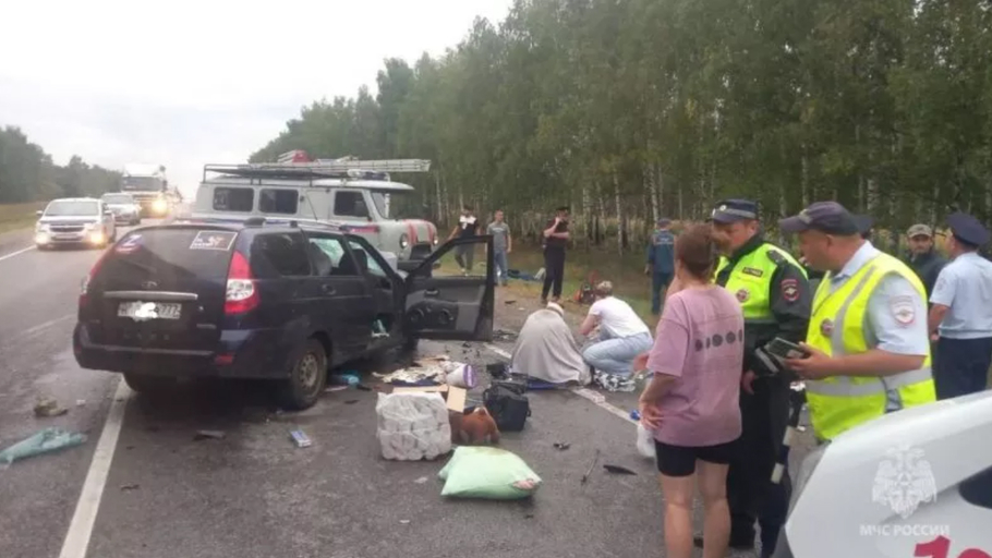 Еще четверо погибли в лобовом столкновении двух автомобилей Lada на трассе Каспий 