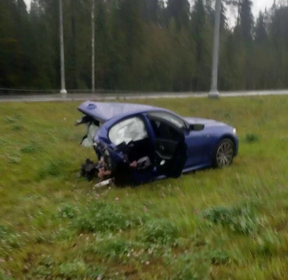 Очередное жуткое ДТП на Скандинавии: машину разорвало надвое