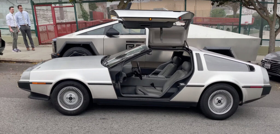 Tesla Cybertruck оказался неприлично похожим на Delorean