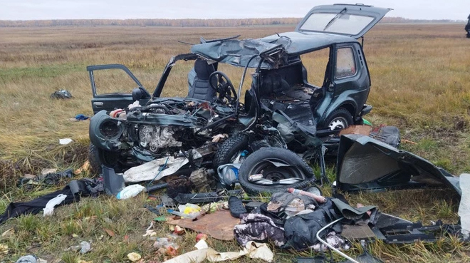 В Тюменской области в жестком ДТП с фурой погибли двое