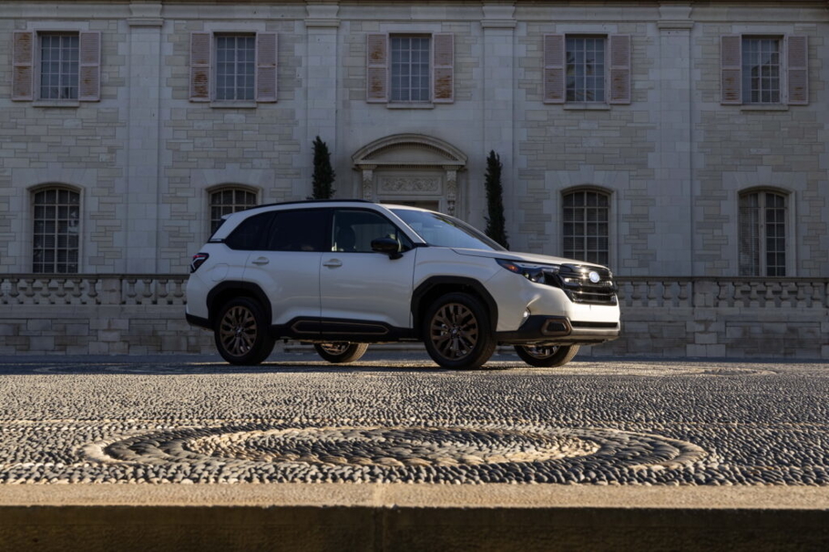 Представлен Subaru Forester нового поколения с дизайном 10 летней давности