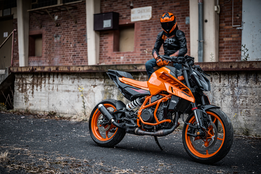 В Россию везут KTM 390 Duke нового поколения очередной мотосезон не за горами